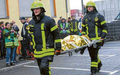 Dieser „Verletzte“ wurde bereits von den Einsatzkräften geborgen.