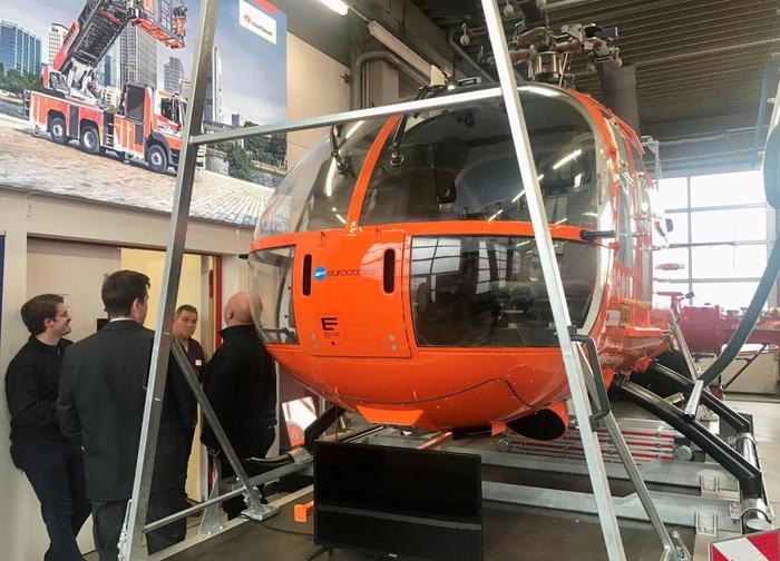 Der Rettungshubschrauber Christoph II, derzeit im Feuerwehrmuseum im Industriepark Griesheim, soll zum Nieder Stadtteilfest auch auf dem Kerbeplatz an der Oeserstraße stehen.FOTO: Vonhof